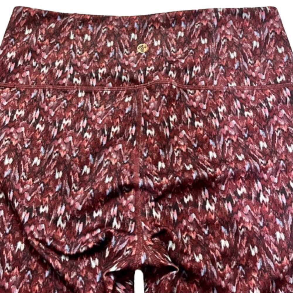 Manduka NWOT Women's Yoga Legging Essential Capri in Adaptation Print Burgundy M - Picture 13 of 14